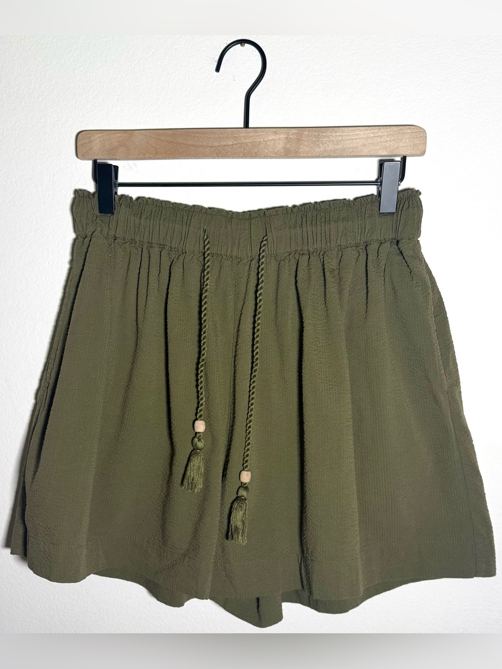 Faherty Marina Seersucker Short Military Olive Tassel Drawstring, Size M